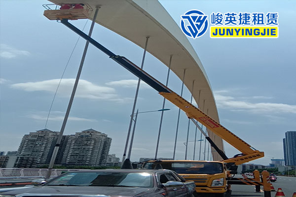 柳州柳州桥梁检测施工现场
